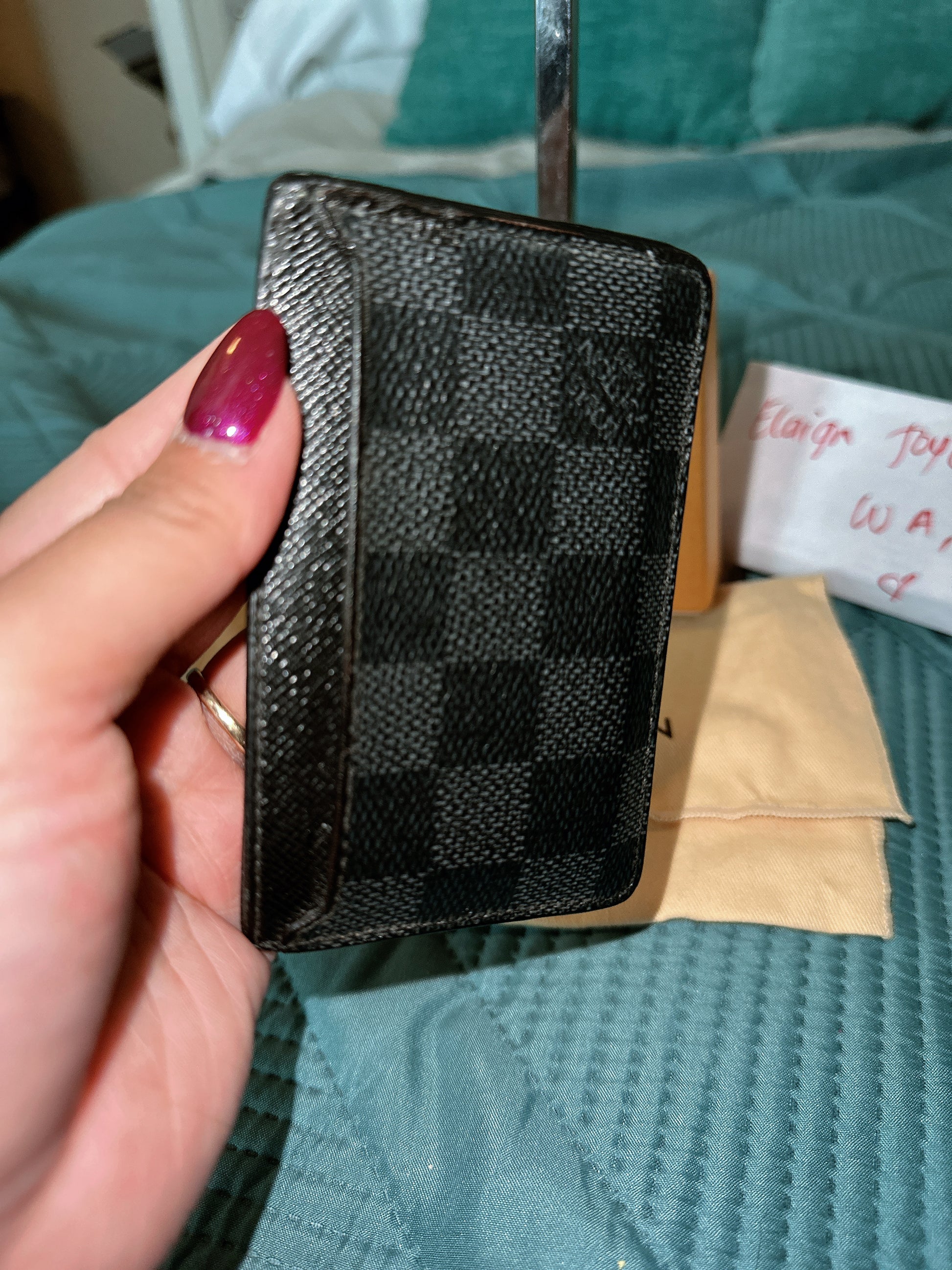 Pocket organizer image 3