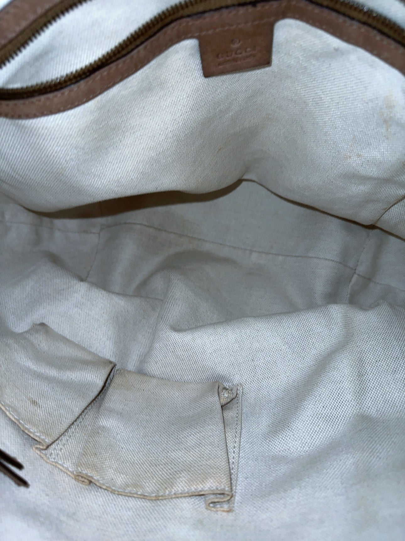 GG Running Hobo  image 11