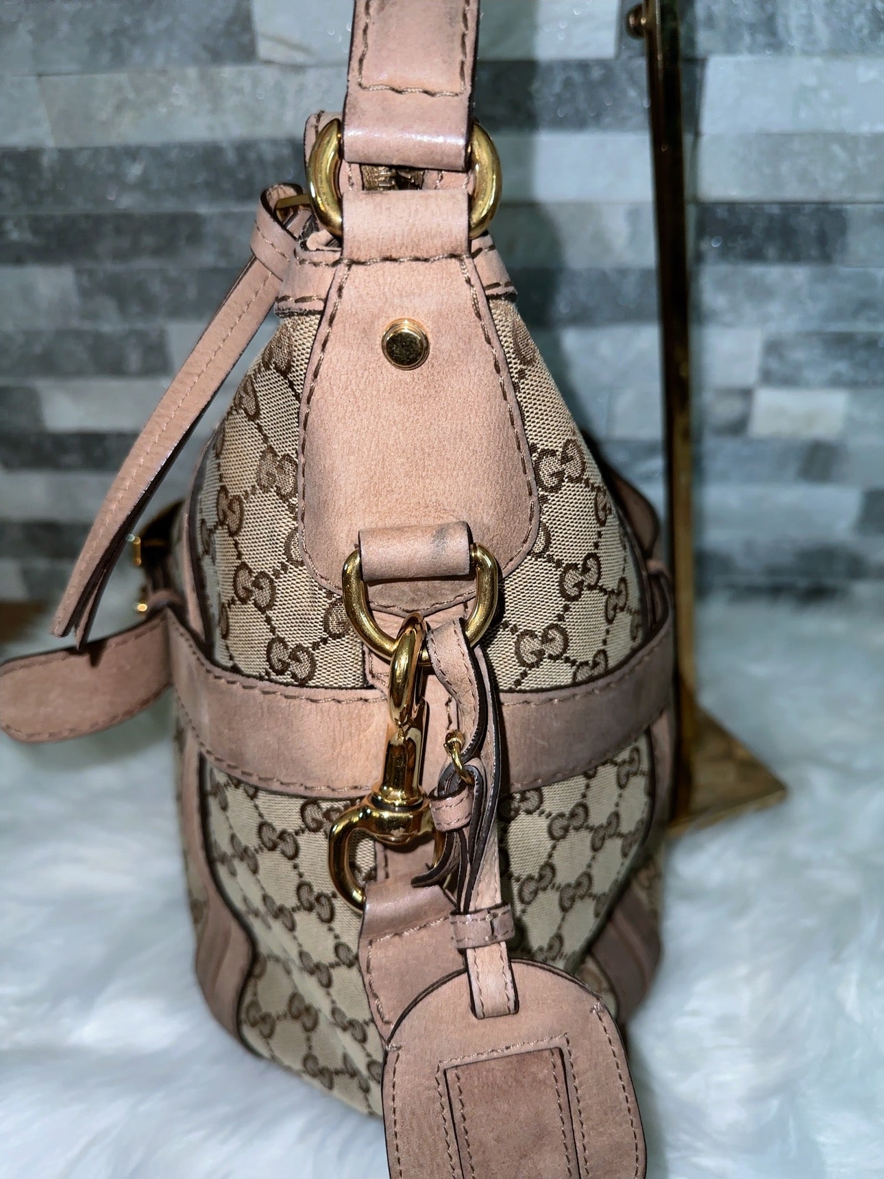 GG Running Hobo  image 4