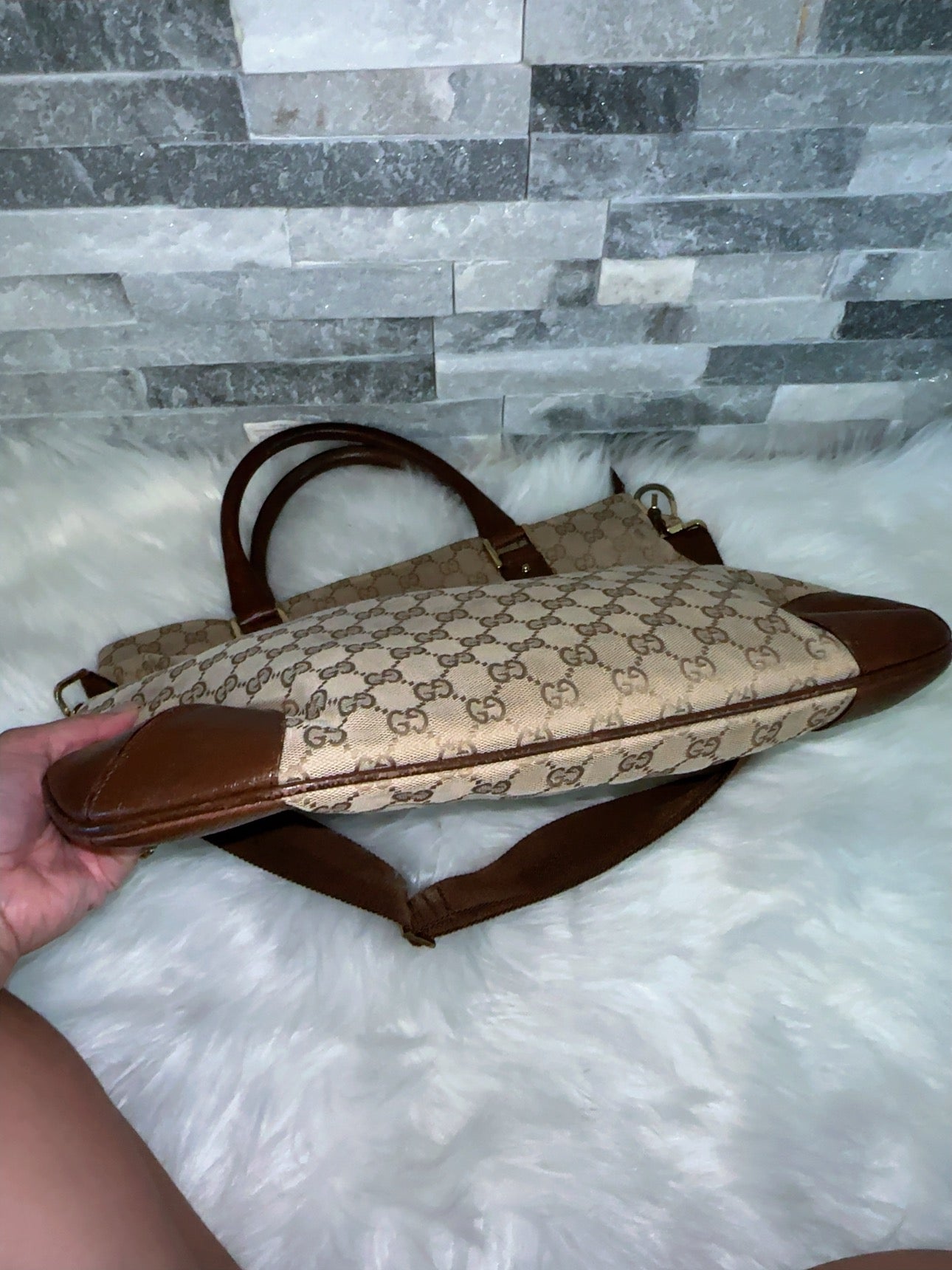 Monogram 2 way image 12