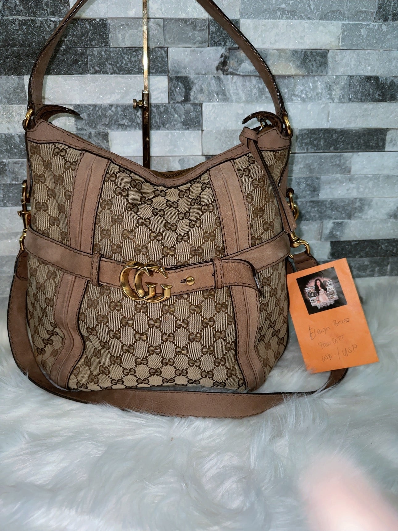 GG Running Hobo  image 1