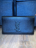 Belle De jours clutch