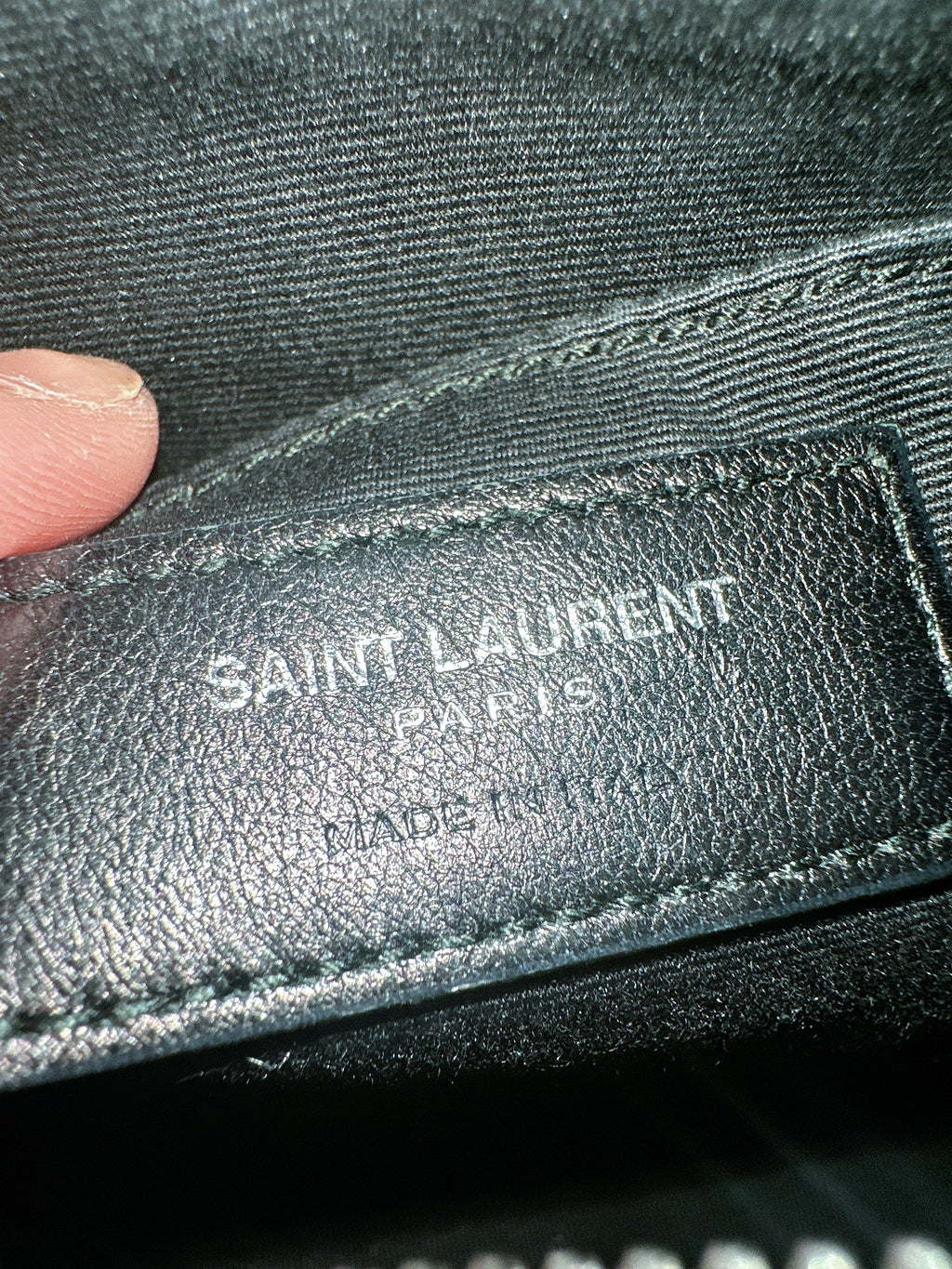 Lou Distress Skin camera bag image 1