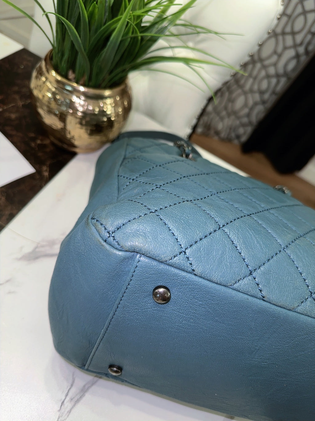 Front Flap tote