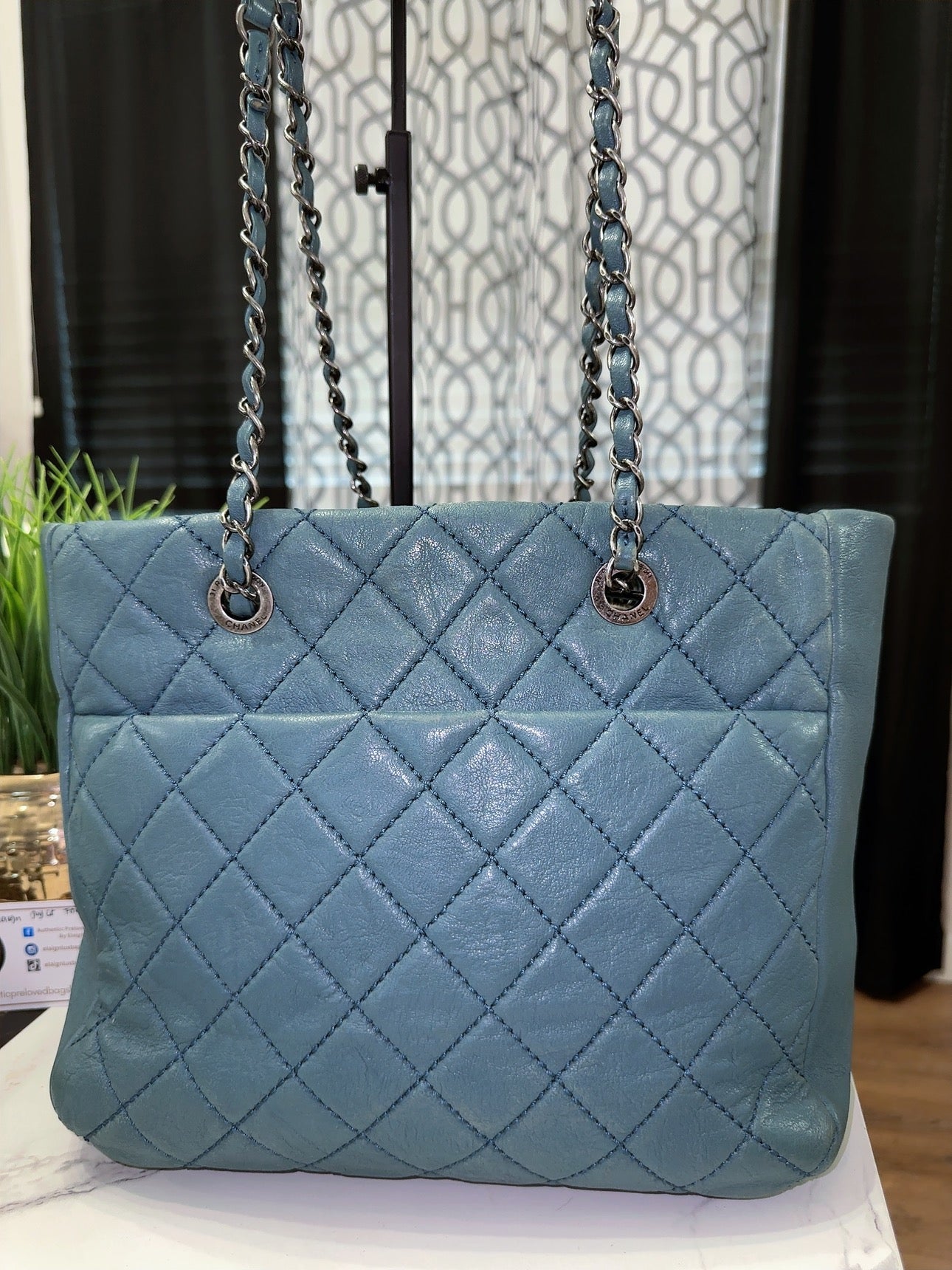 Front Flap tote