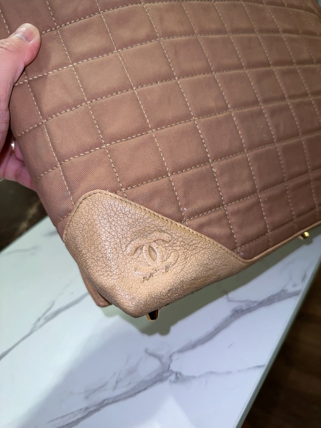 Chanel Bicolor Tote image 5