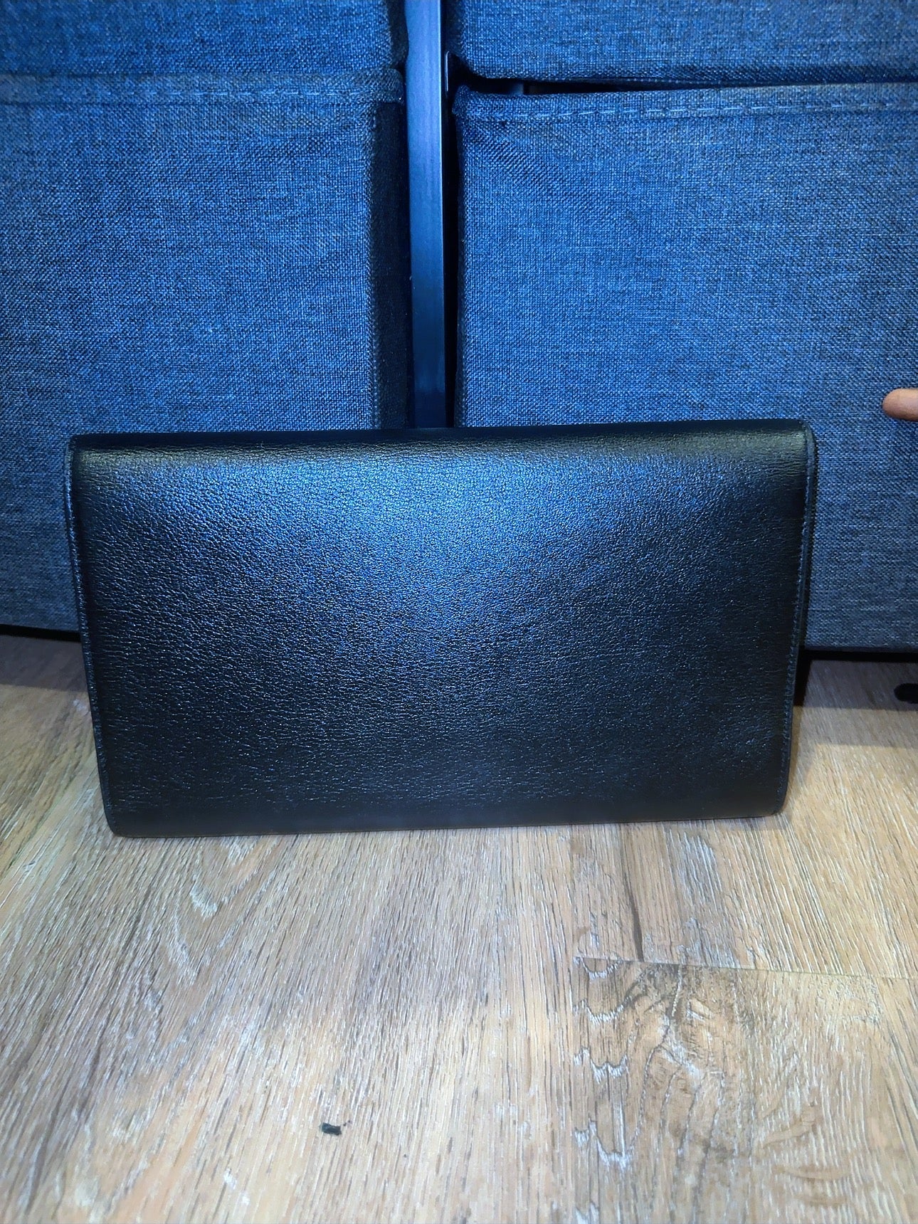 Belle De jours clutch