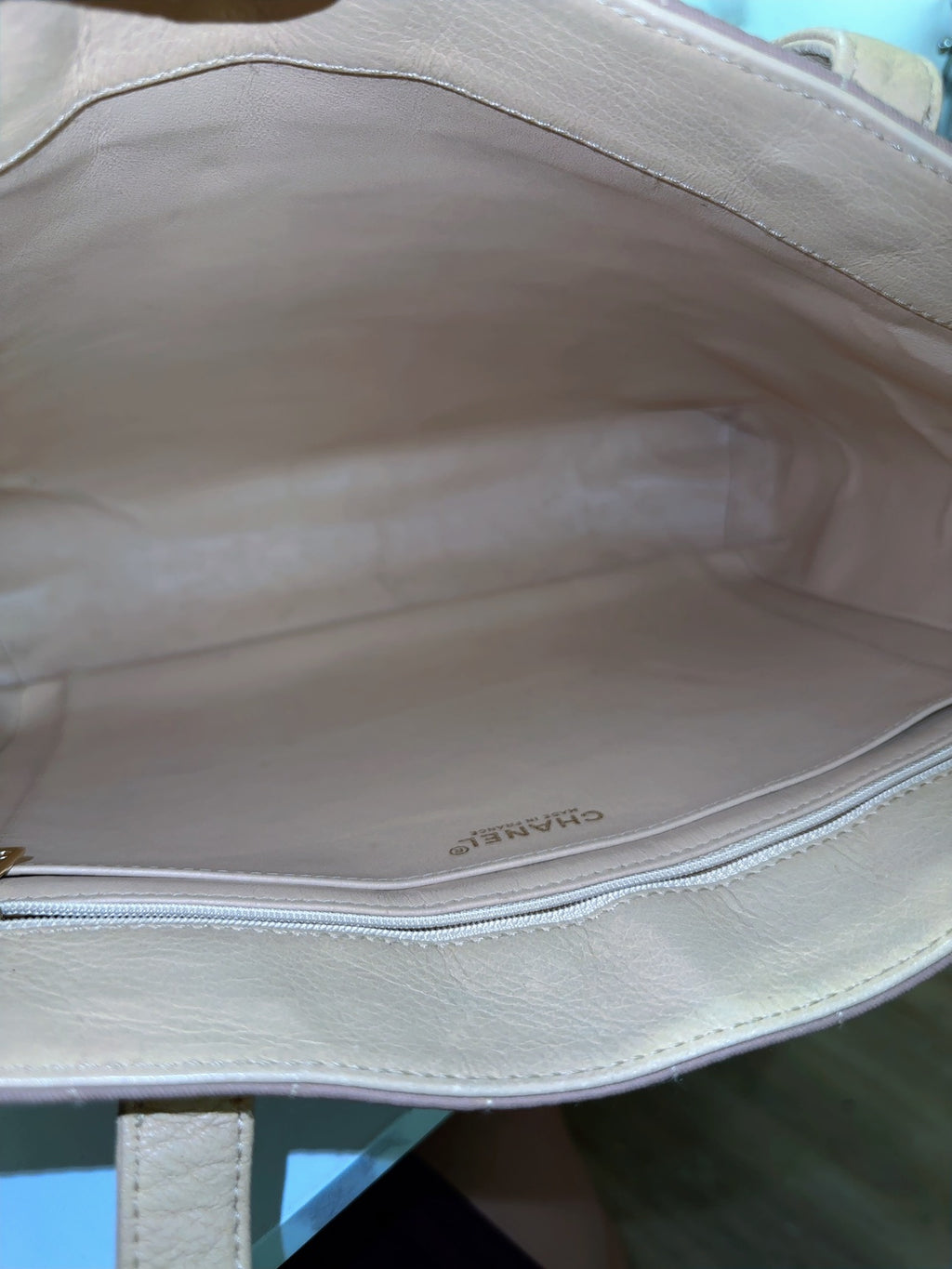 Chanel Bicolor Tote image 12