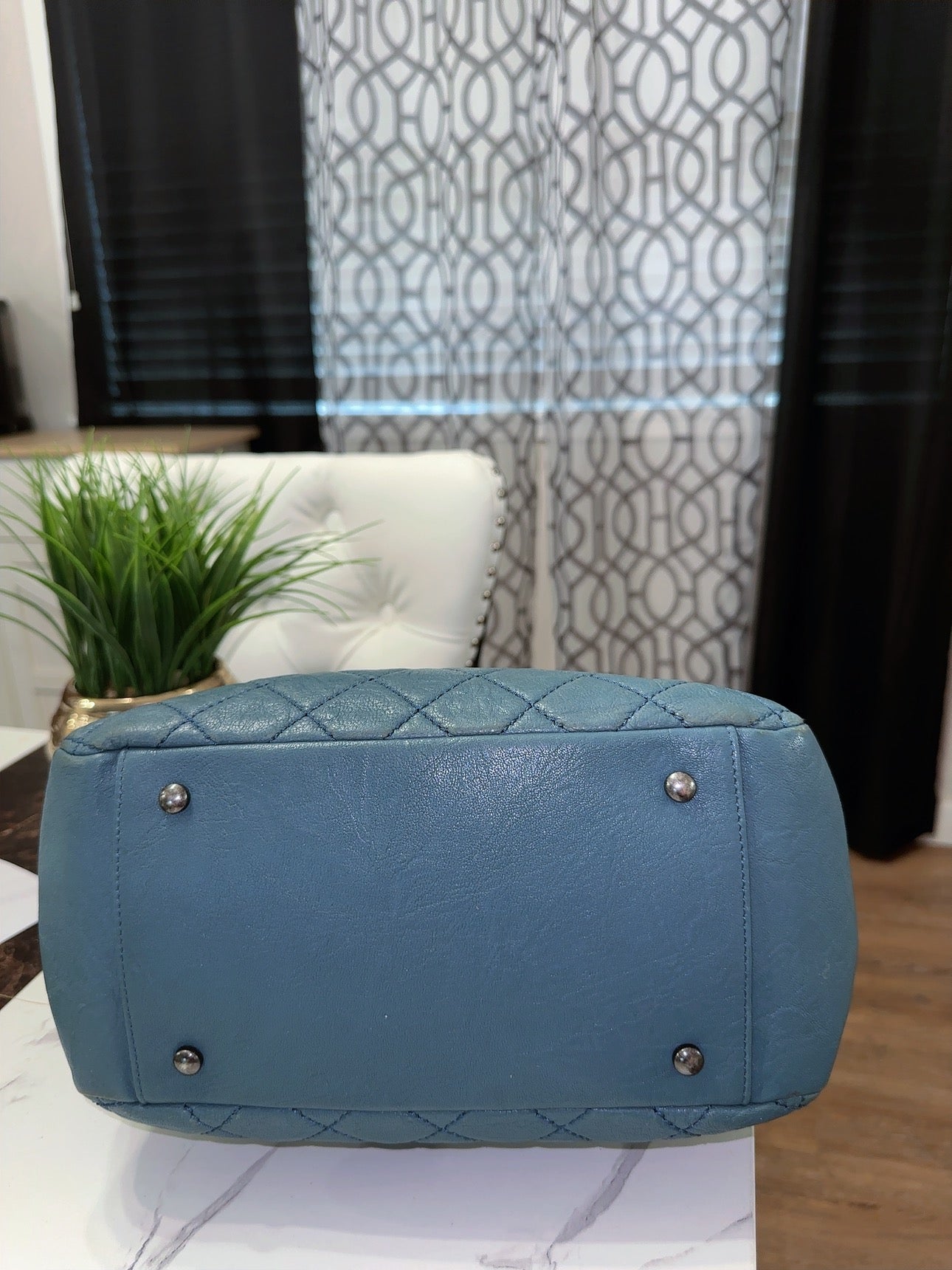Front Flap tote