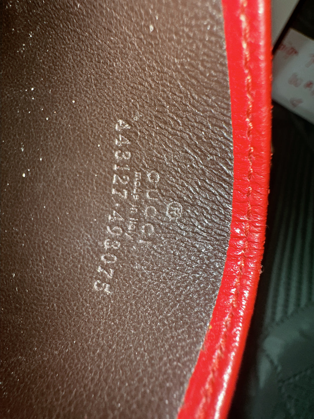 Authentic gucci card holer with box and dustbag image 7