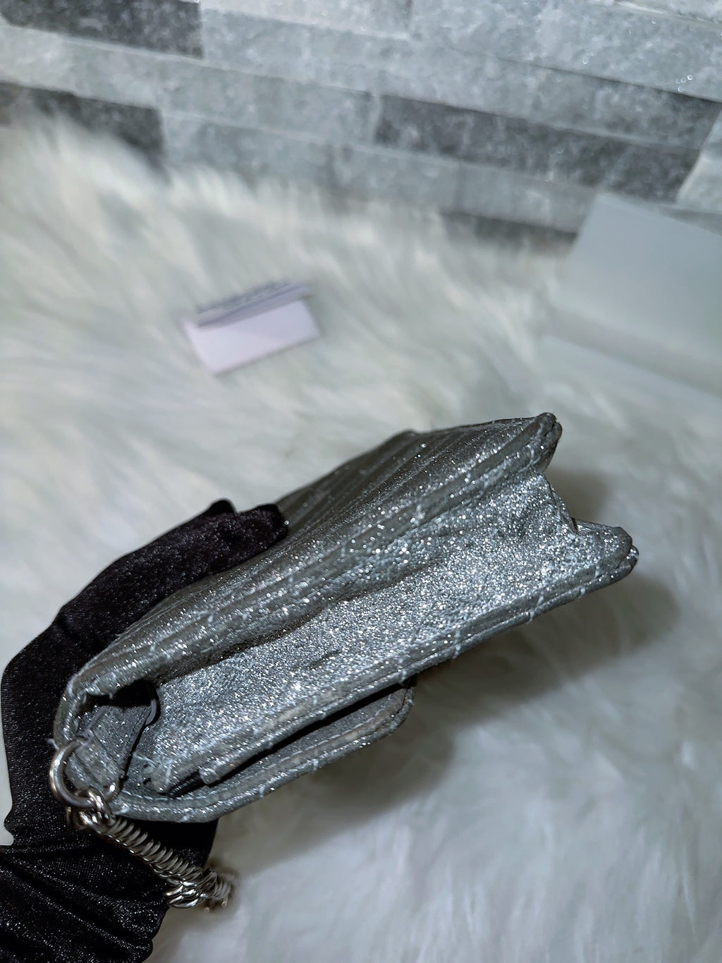 Glitter Logo Matelasse BB Wallet On image 3