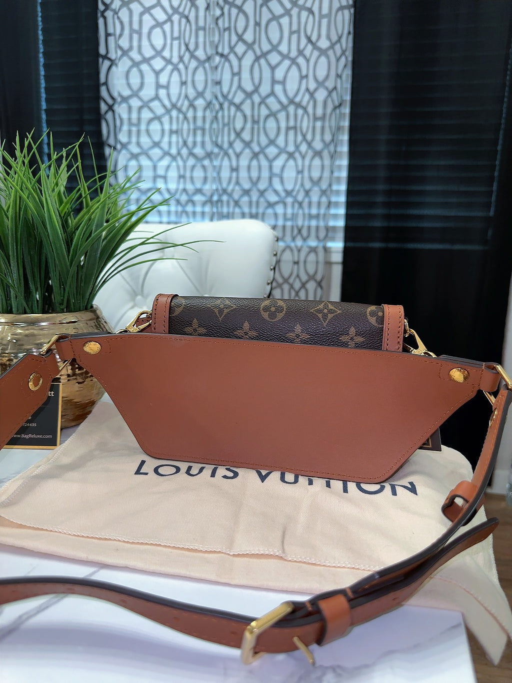 Dauphine Bumbag