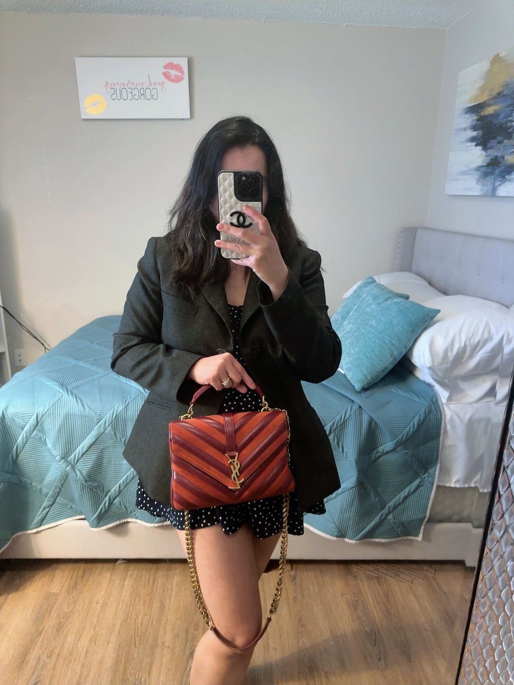 College Medium