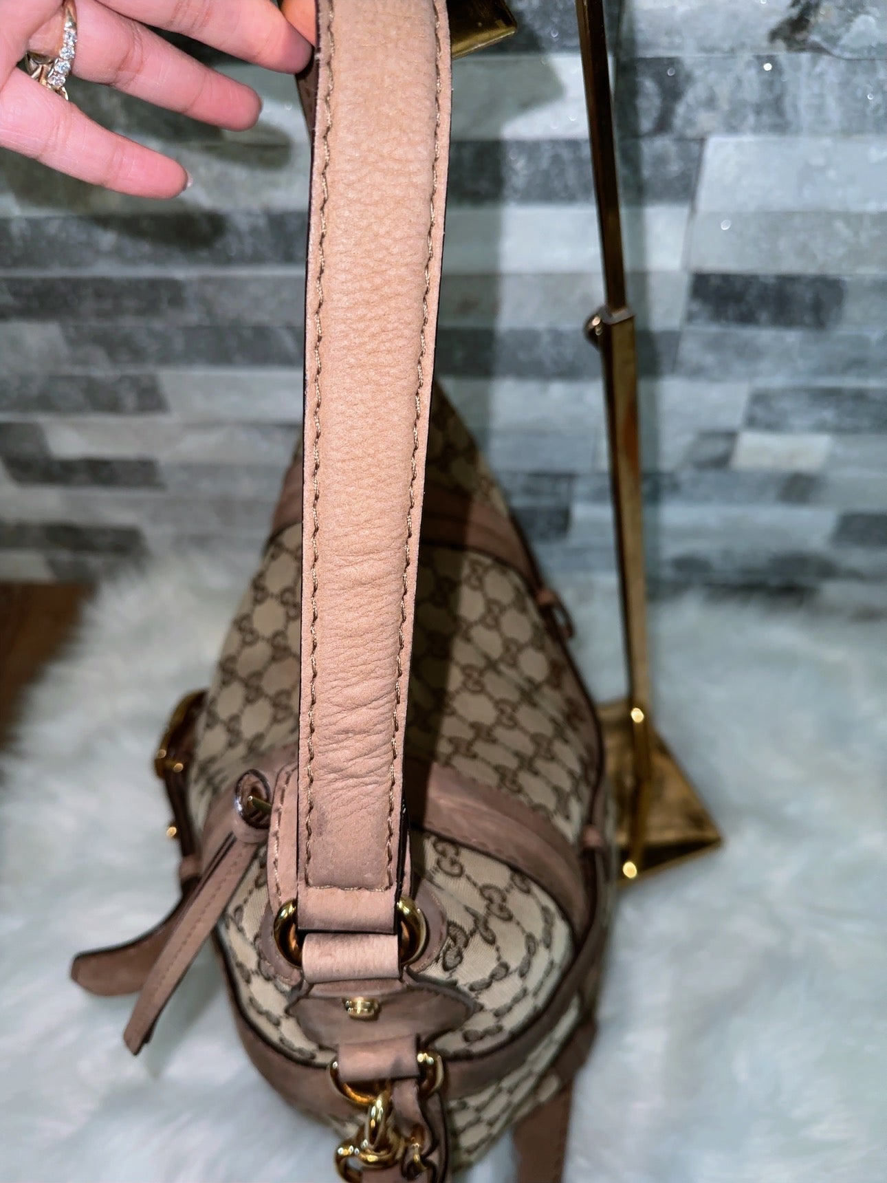 GG Running Hobo  image 5