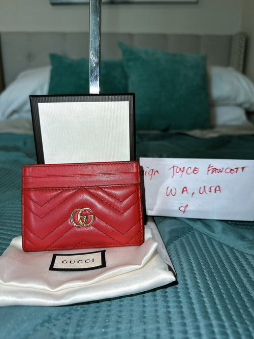 Authentic gucci card holer with box and dustbag image 0