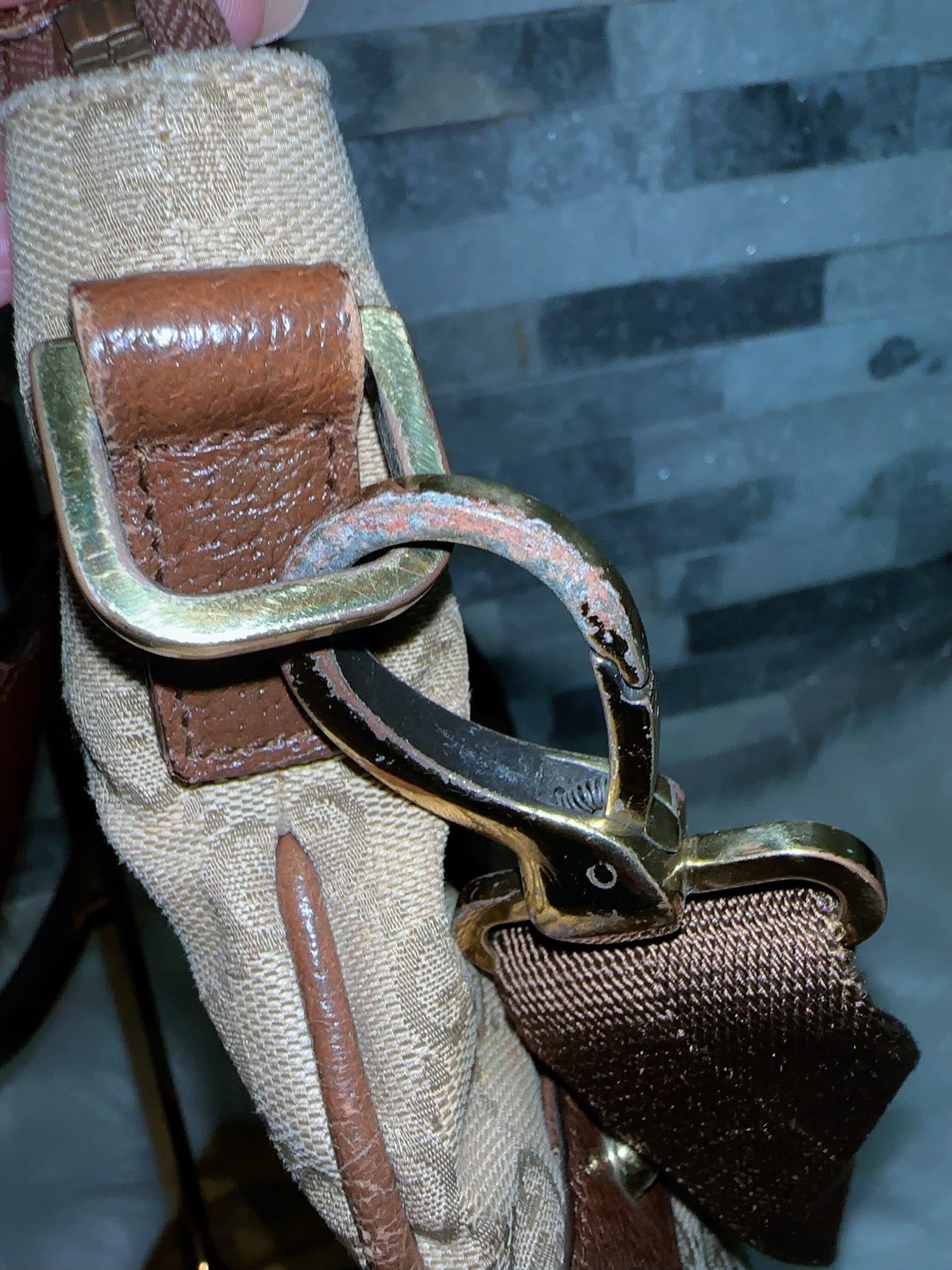 Monogram 2 way image 7