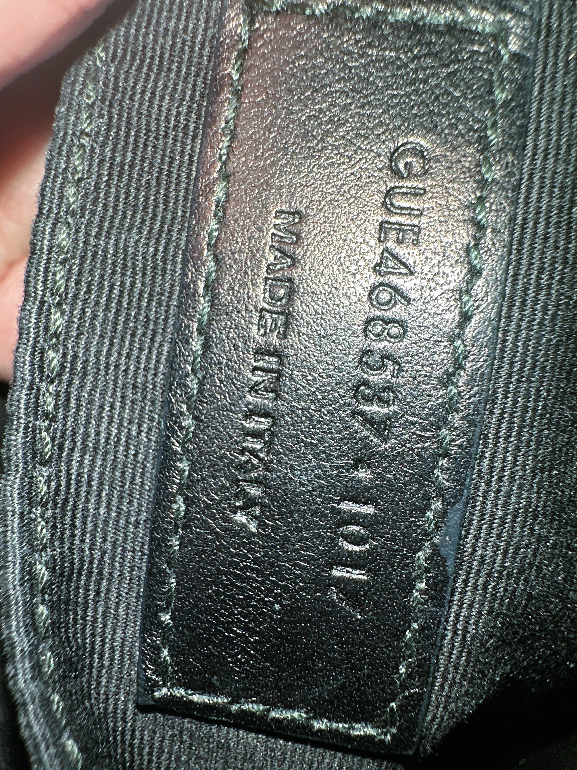 Lou Distress Skin camera bag image 2