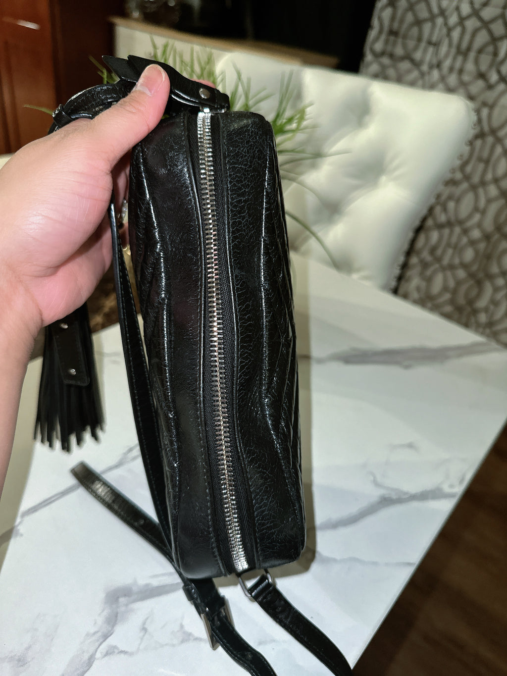 Lou Distress Skin camera bag image 10